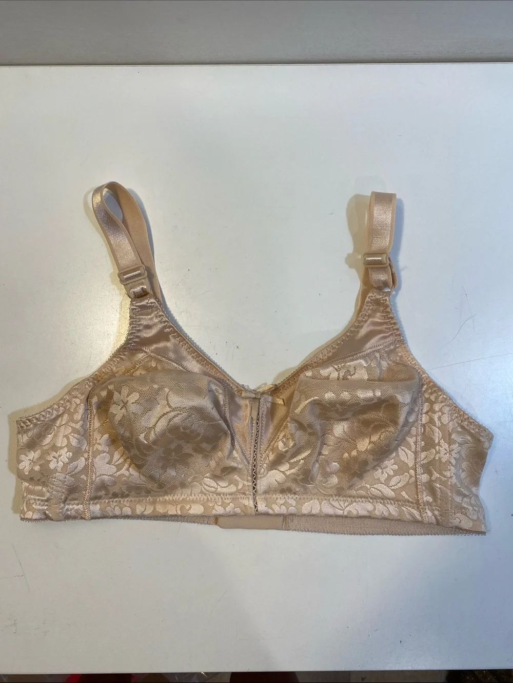 Bali Beige Floral Lace Soft-Cup Bra 38B